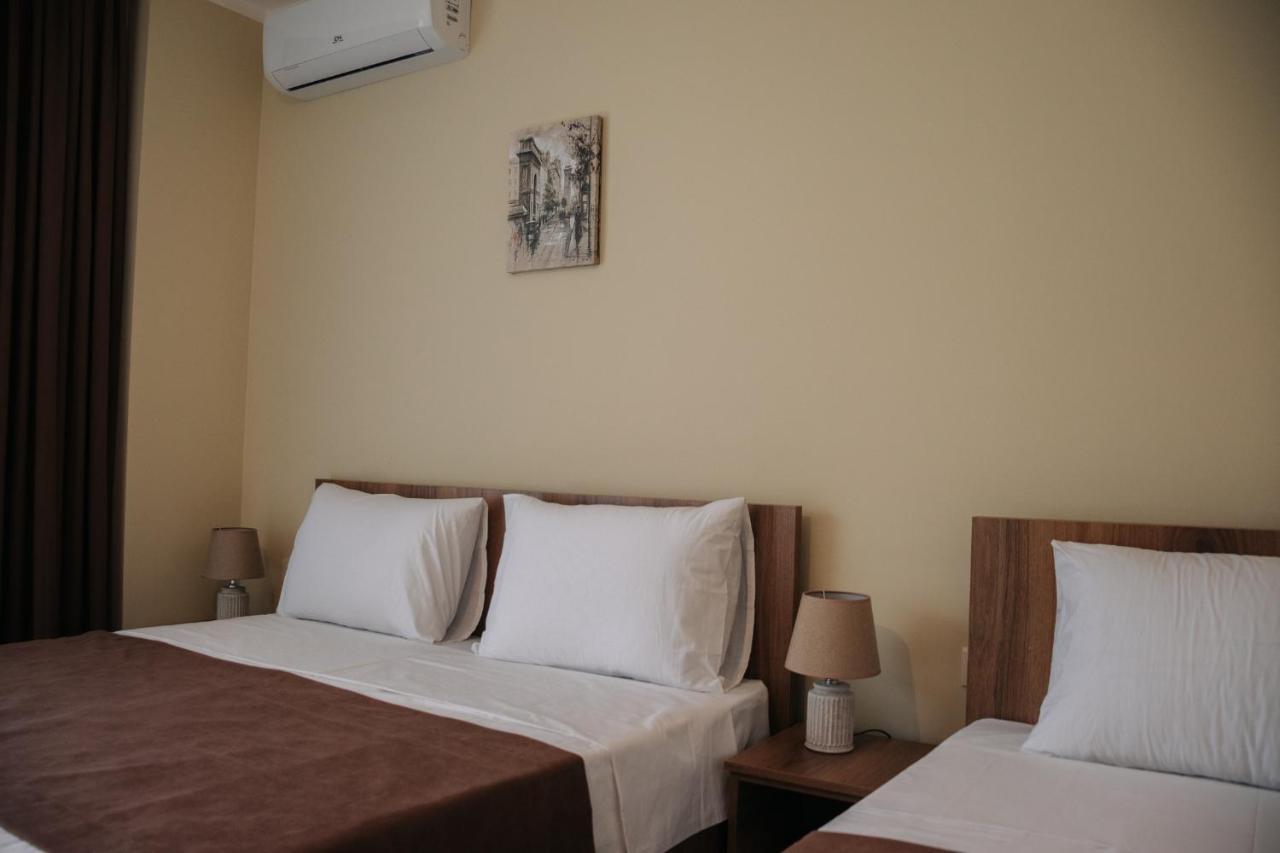 Scorpio Hotel Gonio Buitenkant foto