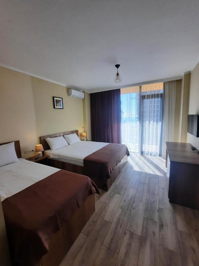 Scorpio Hotel Gonio Buitenkant foto