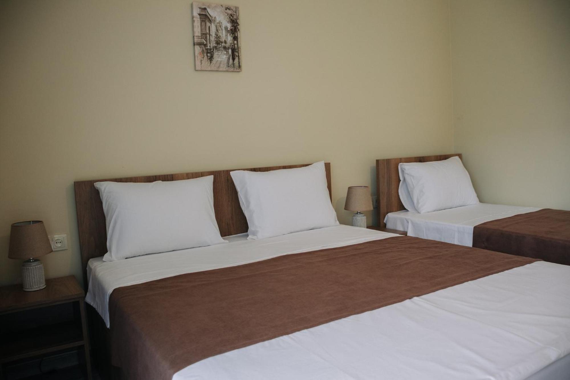 Scorpio Hotel Gonio Buitenkant foto